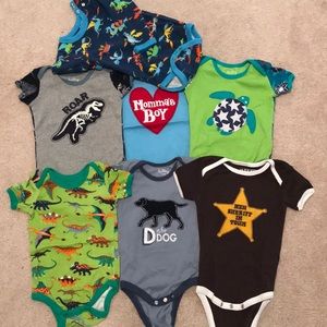 Lot - Hatley Boy's Onesies